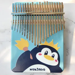 Đàn Kalimba 21 Phím Nguyên Khối Mahogany Cánh Cụt Xanh KaLinh