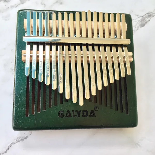 Đàn Kalimba 17 Phím Gỗ Mahogany Radio Xanh KaLinh