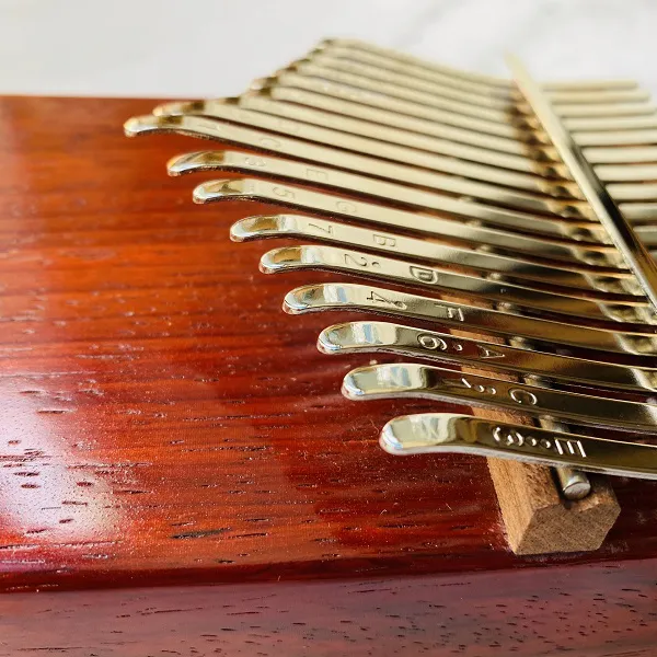 Đàn Kalimba 17 phím Âm Đáy Hoa Lê Đỏ KaLinh