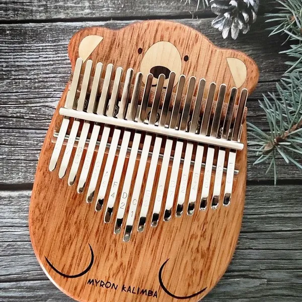 Đàn Kalimba 17 Phím Gỗ Phong - Hoa Lê Nguyên Khối Gấu Myron