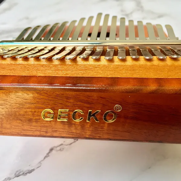 Đàn Kalimba 17 Phím Gỗ Keo Acacia Cổ Điển Gecko KaLinh