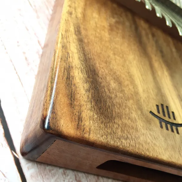 Đàn Kalimba 21 Phím Gỗ Keo Âm Đáy Hluru KaLinh