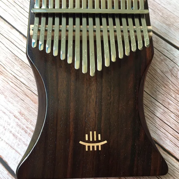 Đàn Kalimba Uốn 17 Phím Gỗ Hoa Hồng Nguyên Khối Hluru