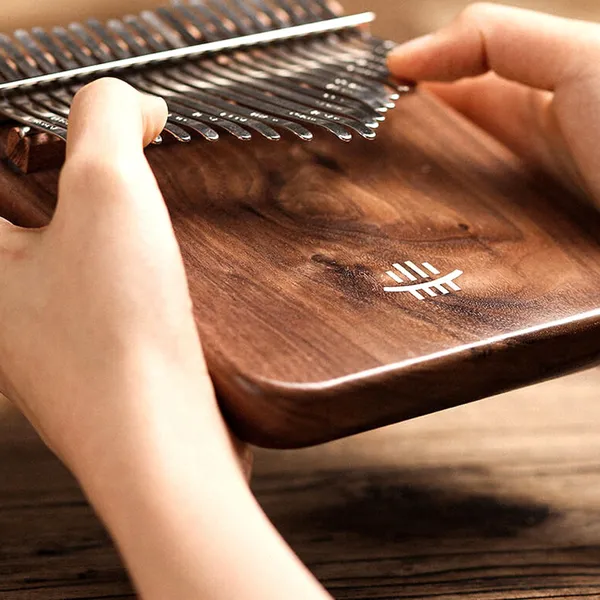 Tinh tế trong từng cảm nhận của Hluru