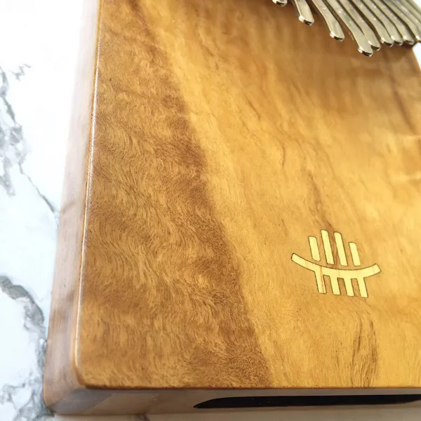 Đàn Kalimba 17 Phím Âm Đáy Gỗ Trinh Nam KaLinh