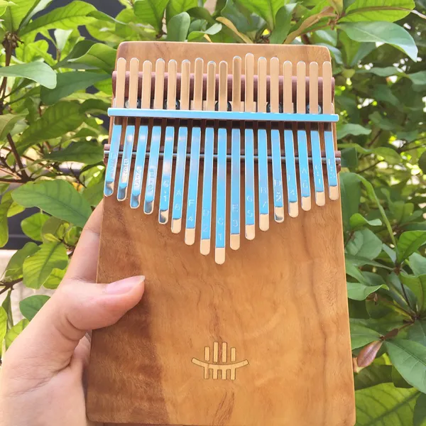 Đàn Kalimba 17 Phím Âm Đáy Gỗ Trinh Nam KaLinh