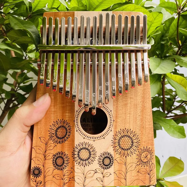 Đàn Kalimba 17 Phím Gỗ Phong + Keo Acacia Classic KaLinh