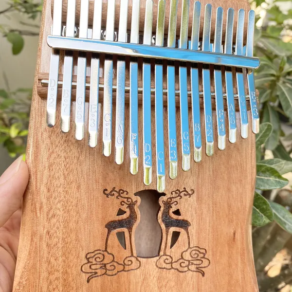 Đàn Kalimba 17 Phím Classic Mahogany Nâu Hươu Đôi Hluru