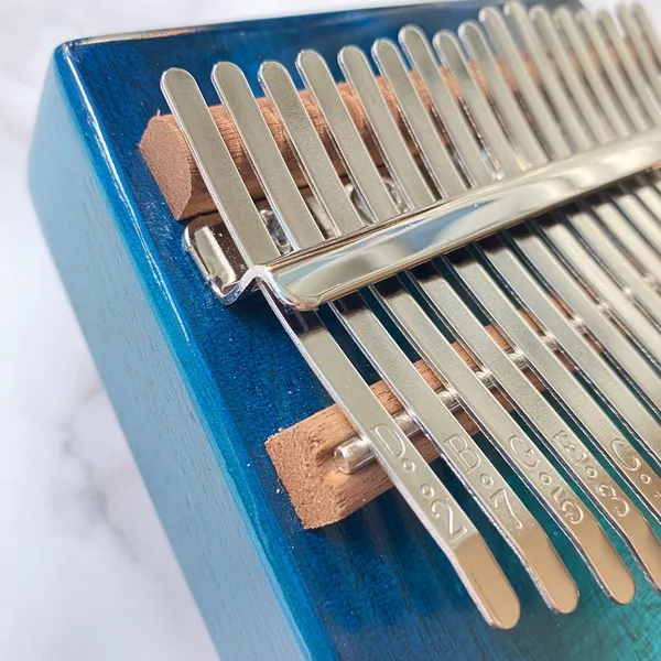 Đàn Kalimba 17 Phím Classic Mahogany Xanh Hươu Đôi Hluru