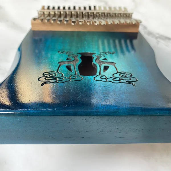 Đàn Kalimba 17 Phím Classic Mahogany Xanh Hươu Đôi Hluru