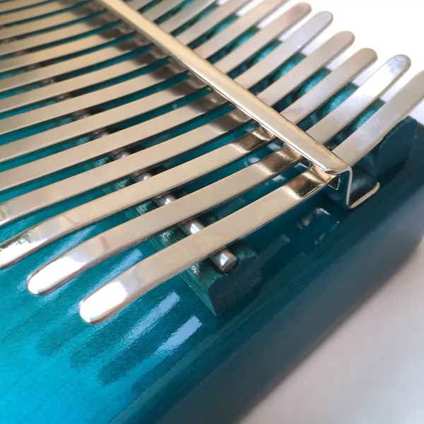 Đàn Kalimba 17 Phím Gỗ Phong Vân Hổ Cổ Điển Gecko KaLinh
