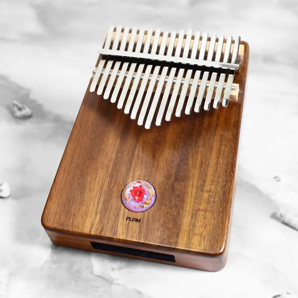 Đàn Kalimba 17 Phím Gỗ Keo Acacia (Koa) Âm Đáy Khảm Ngọc Purm