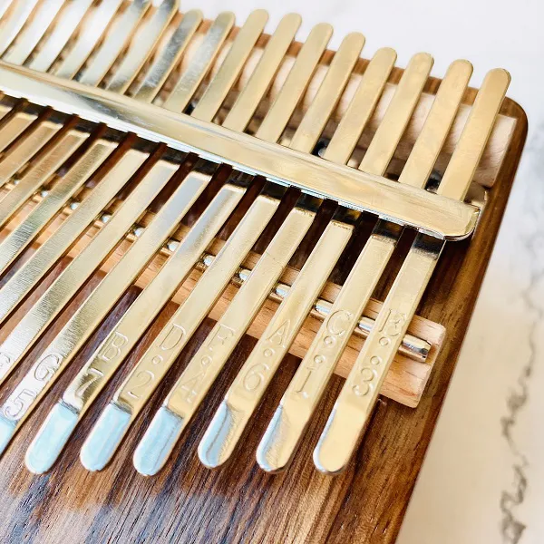 Đàn Kalimba 17 Phím Gỗ Mun Ebony Âm Đáy KaLinh