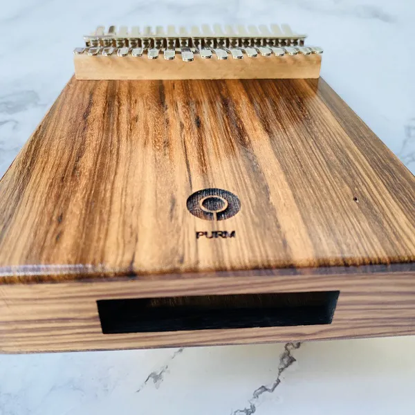 Đàn Kalimba 17 Phím Gỗ Mun Ebony Âm Đáy KaLinh