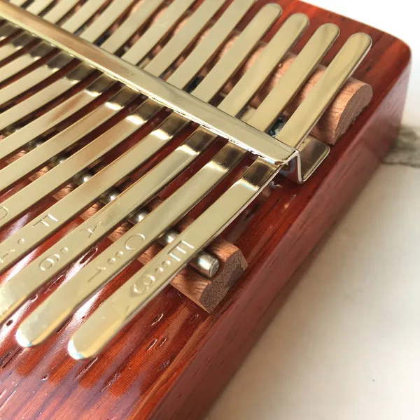 Đàn Kalimba 17 Phím Gỗ Nguyên Khối Hoa Lê Đỏ KaLinh
