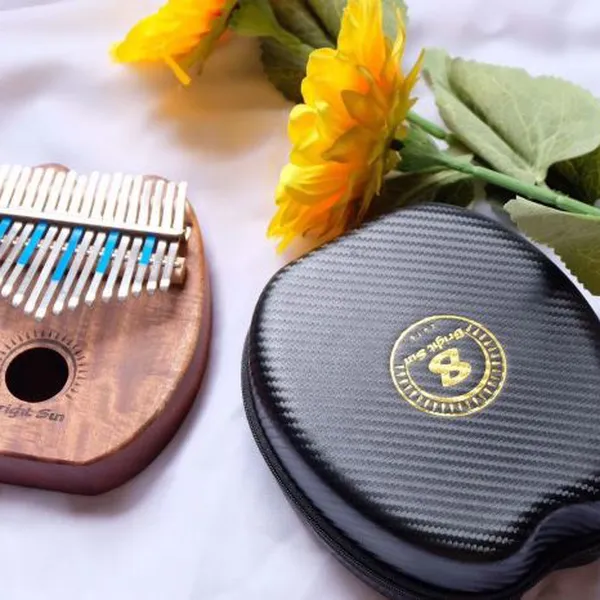 Đàn Kalimba 17 Phím Gỗ Sapele Cổ Điển Gấu Mèo BrightSun