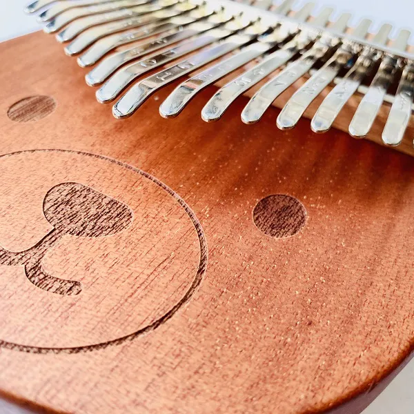 Đàn Kalimba 17 Phím Gỗ Sapele Đỏ Nguyên Khối Gấu Bo KaLinh
