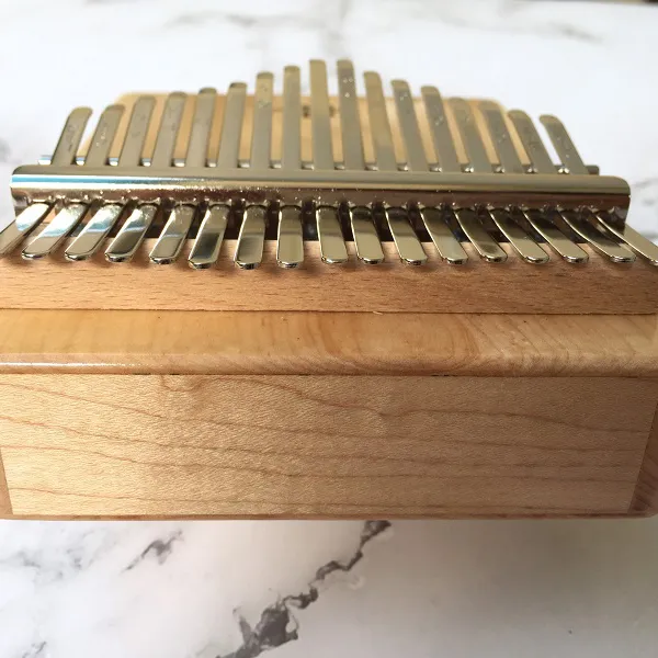 Đàn Kalimba 17 Phím Gỗ Thông Âm Đáy Hluru KaLinh