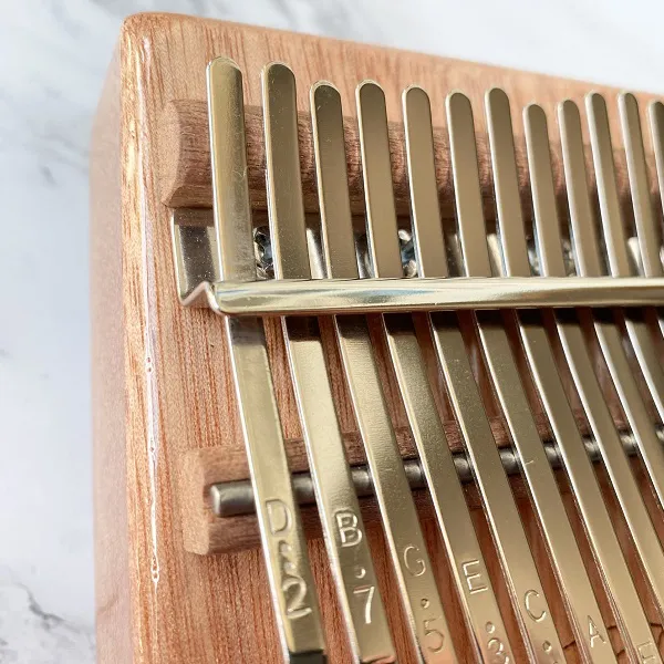 Đàn Kalimba Huashu Classic Gỗ Mahogany Nâu Tròn 17 Phím 21 Phím