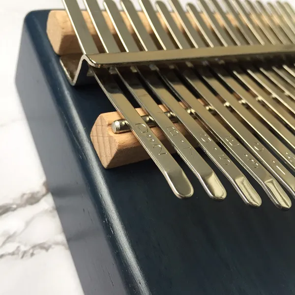 Đàn Kalimba 17 Phím Gỗ Mahogany Hươu Xanh Classic KaLinh
