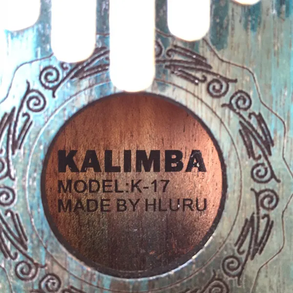 Đàn Kalimba 17 Phím Gỗ Mahogany Cổ Điển Xanh Đậm Hluru KaLinh