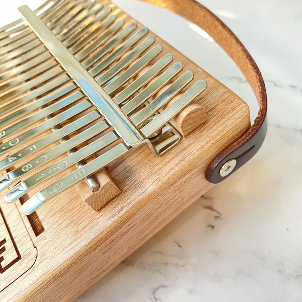 Đàn Kalimba 17 Phím Nguyên Khối Mahogany Radio Purm