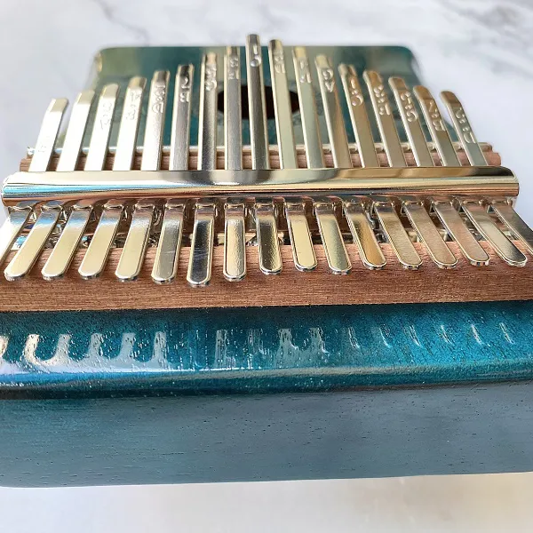 Đàn Kalimba 17 Phím Sen Huashu Màu Classic Gỗ Mahogany Bo Eo 