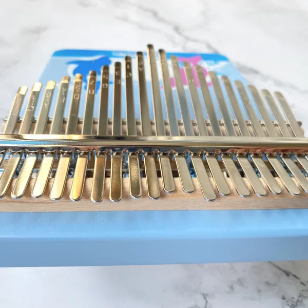 Đàn Kalimba 21 Phím Nguyên Khối Mahogany Cá Voi Xanh KaLinh