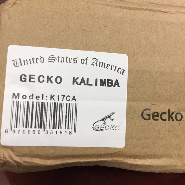 Đàn Kalimba 17 Phím Gỗ Long Não Cổ Điển Gecko KaLinh