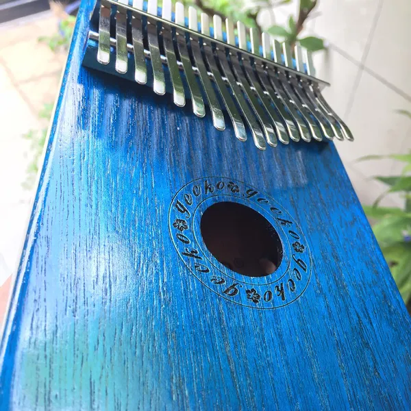 Đàn Kalimba 17 Phím Gỗ Mahogany Cổ Điển Gecko KaLinh