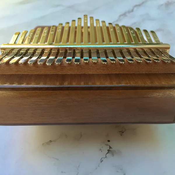 Đàn Kalimba 21 Phím Gỗ Óc Chó Âm Đáy Hluru KaLinh