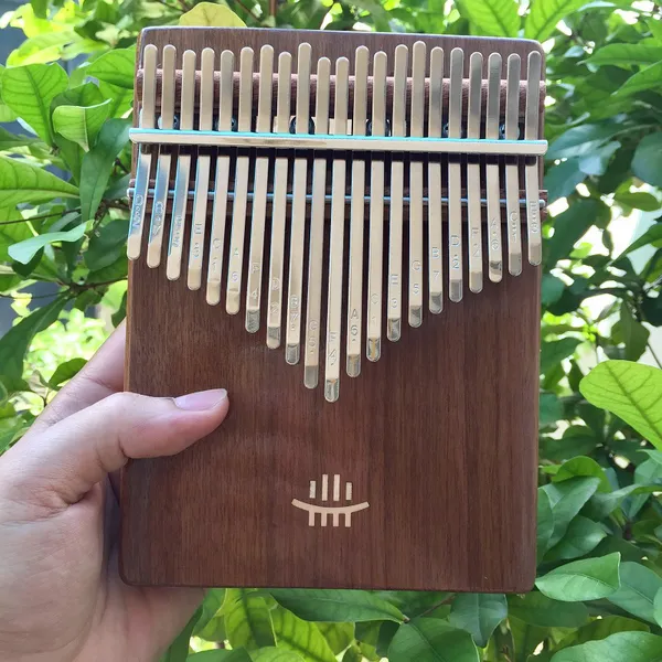 Đàn Kalimba 21 Phím Gỗ Óc Chó Âm Đáy Hluru KaLinh