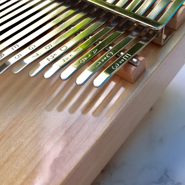 Đàn Kalimba 21 Phím Gỗ Phong Âm Đáy Hluru KaLinh