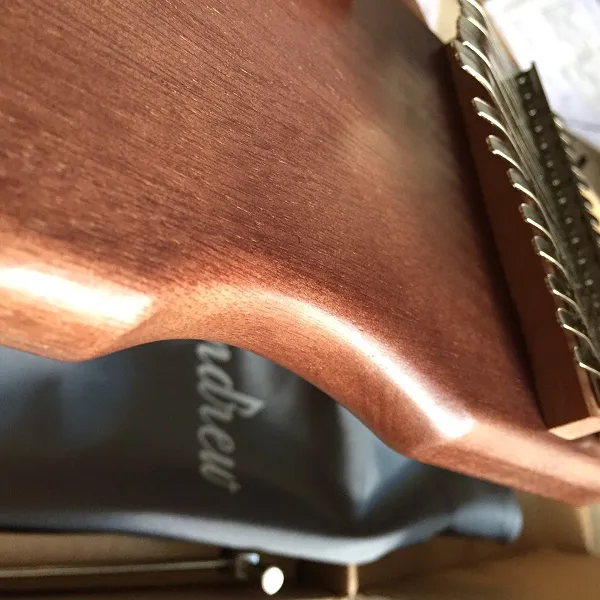 Đàn Kalimba Uốn 17 Phím Mahogany Nguyên Khối KaLinh
