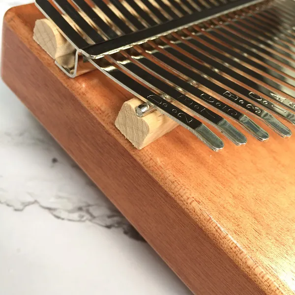 Đàn Kalimba 21 Phím Gỗ Mahogany Âm Đáy KaLinh