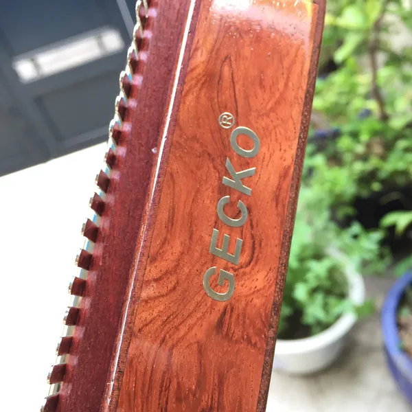Đàn Kalimba 17 Phím Gỗ Hoa Hồng Cổ Điển Gecko