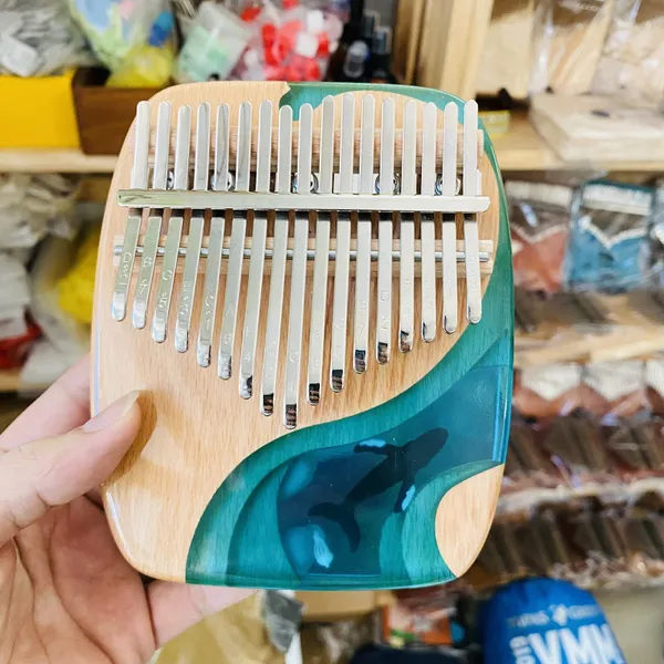 Đàn Kalimba 17 Phím Gỗ Sồi Cá Xanh KaLinh