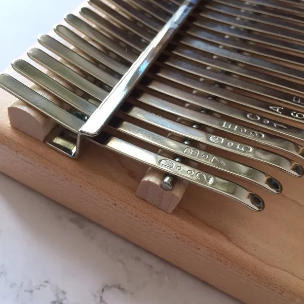 Đàn Kalimba 21 Phím Gỗ Thông Nguyên Khối KaLinh