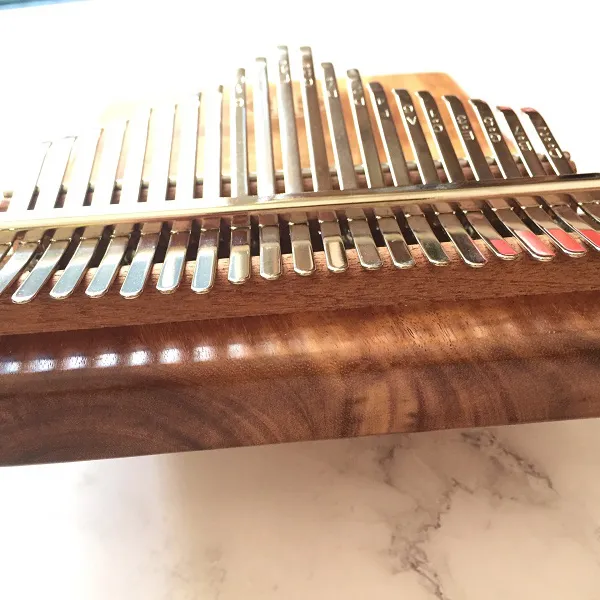 Đàn Kalimba 21 Phím Gỗ Keo Acacia Nguyên Khối KaLinh