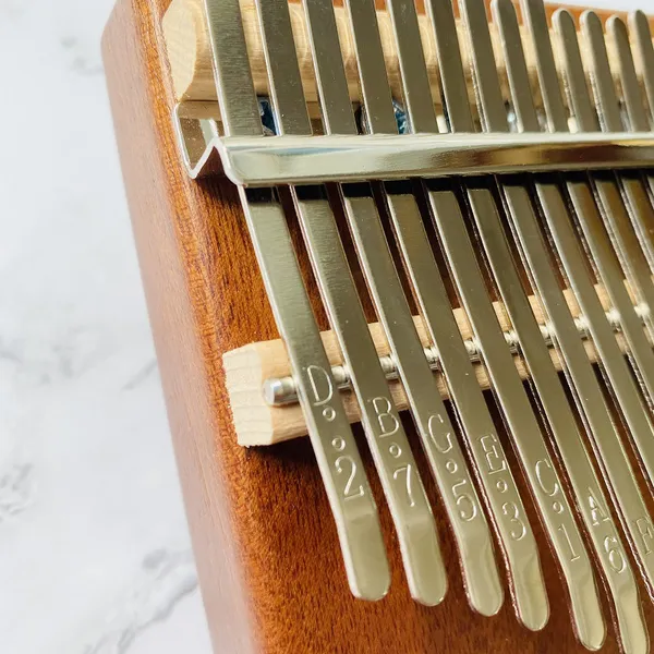 Đàn Kalimba 21 Phím Gỗ Mahogany Nguyên Khối Bo Cạnh KaLinh