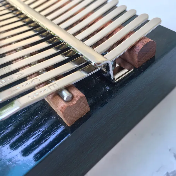 Đàn Kalimba 17 Phím Gỗ Mahogany Cổ Điển Xanh Đậm Hluru KaLinh