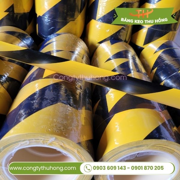 Băng keo dùng trong dán nền, phân cách khu vực tiện lợi Băng keo dùng trong dán nền, phân cách khu vực tiện lợi