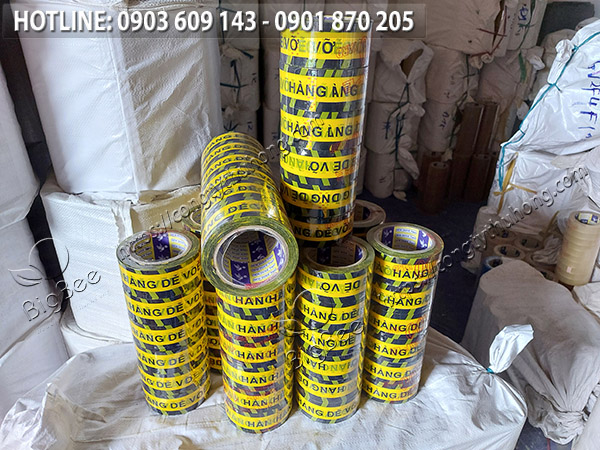 băng keo hàng dễ vỡ vàng đen dán thùng chất lượng