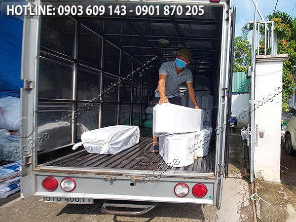 Băng keo trong HCM bốc trực tiếp tại Công ty Thu Hồng Băng keo trong HCM bốc trực tiếp tại Công ty Thu Hồng