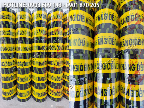 băng keo in chữ hàng dễ vỡ phổ biến dán thùng