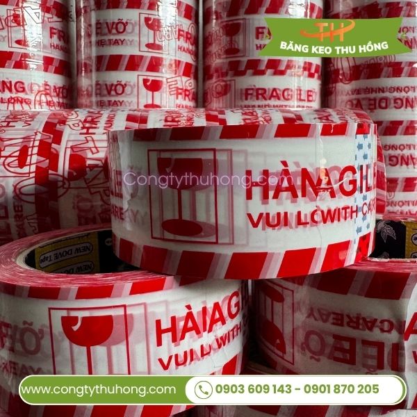 Băng keo in hàng dễ vỡ màu đỏ Băng keo in hàng dễ vỡ màu đỏ