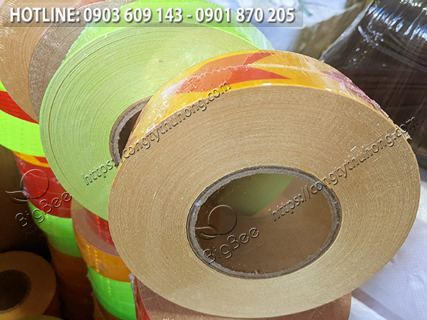 Đủ mẫu băng keo phản quang theo yêu cầu khách hàng Đủ mẫu băng keo phản quang theo yêu cầu khách hàng