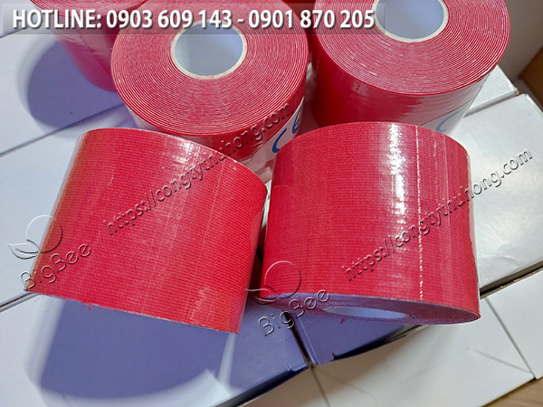 Cuộn băng keo thể thao vải chất lượng tốt chuẩn khổ 5f Cuộn băng keo thể thao vải chất lượng tốt chuẩn khổ 5f