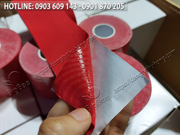 Lớp keo dính an toàn mặt trong của băng keo thể thao Lớp keo dính an toàn mặt trong của băng keo thể thao