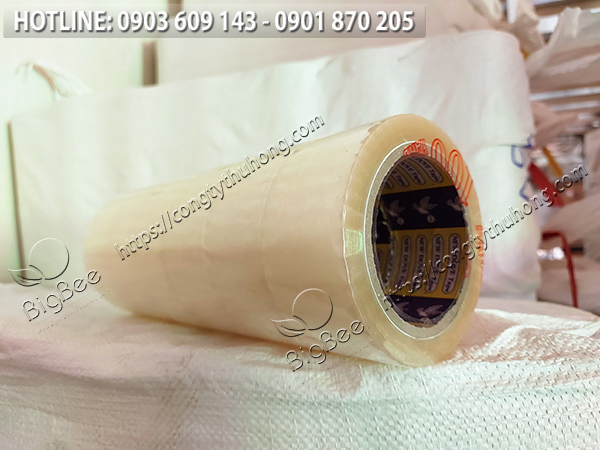 Băng keo trong cuộn nhỏ 4f8 thông dụng Băng keo trong cuộn nhỏ 4f8 thông dụng